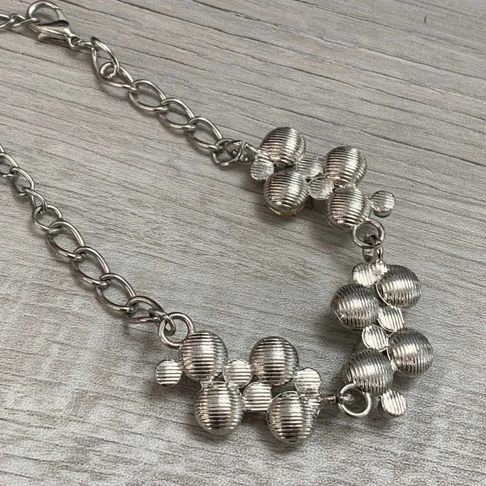 N/A silver tone